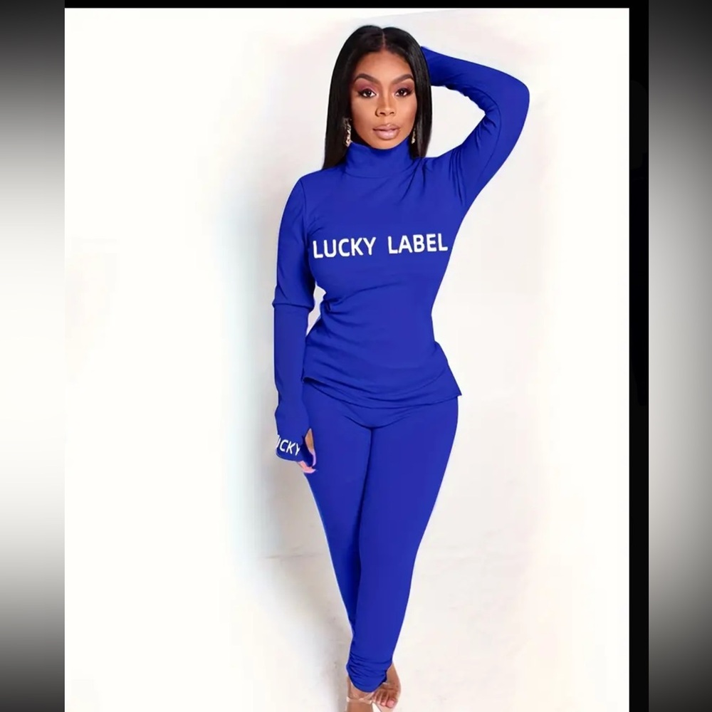 🦋🎉Chic Embroidered Letter Two-piece Outfit Set Stylish T-shirt & Skinny Pants - Picture 6 of 6